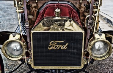 Ford model antika araba