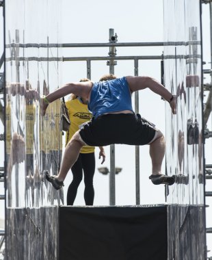 katılımcıların fitness meydan Alfa savaşçı Yarışması