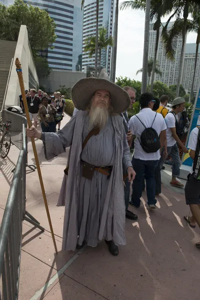 Participants attend the yearly Comic-Con convention — Stock Photo, Image