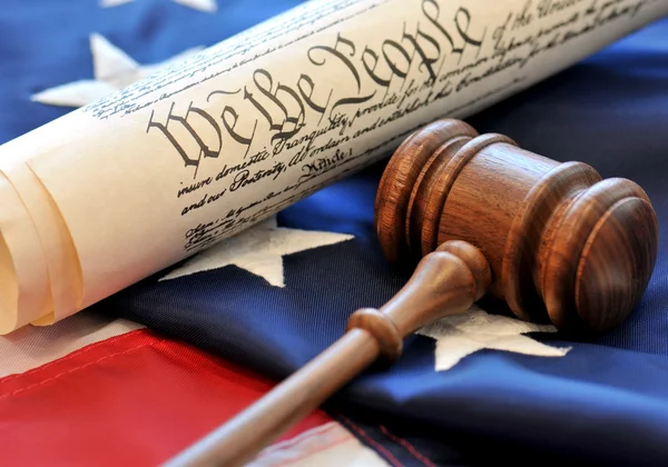 Gavel, US constitution, and flag — Stock Photo, Image