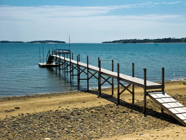 Molo su una baia — Foto Stock