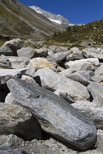 Turistika v italských Alpách, Jižní Tyrolsko — Stock fotografie