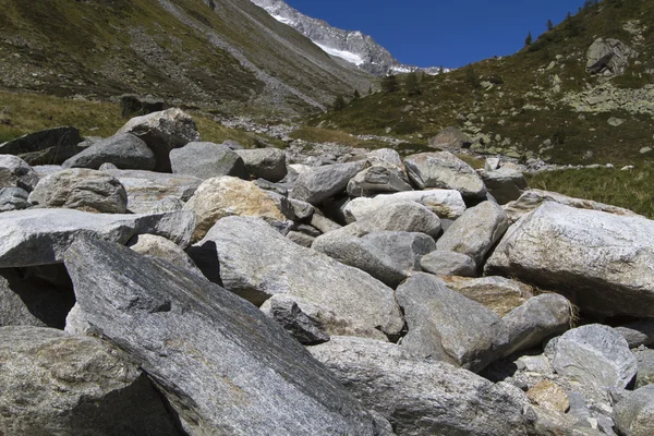 Turystyka w Alpach włoskich – południowy tyrol — Zdjęcie stockowe