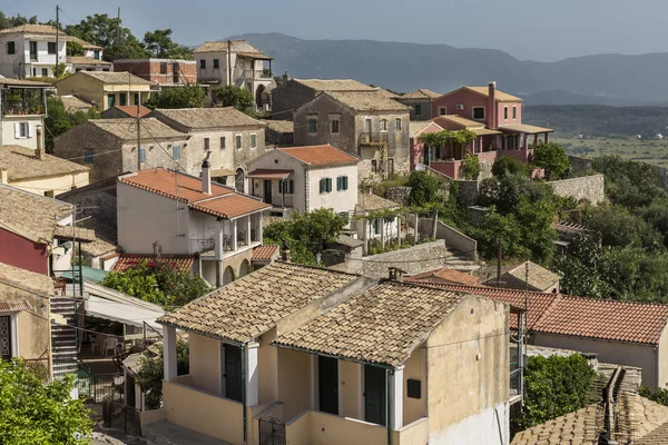 Horské vesnice gianades na ostrově Korfu, Řecko — Stock fotografie