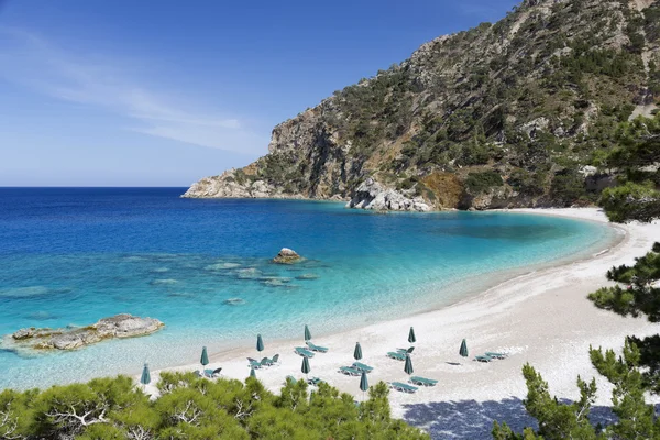 Praia de Apella na ilha de Karpathos, Grécia — Fotografia de Stock