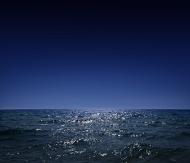 gece deniz