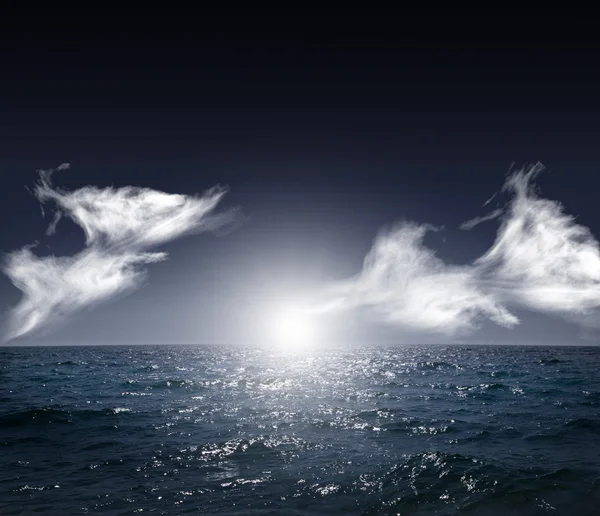 Nächtlicher Ozean. Natürliche Hintergründe — Stockfoto