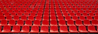 Kırmızı Futbol Stadyumu oturma sırası numaraları ile. 