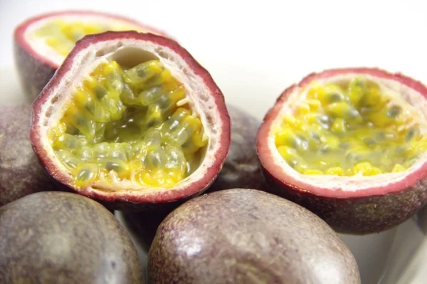 맛 있는 이국적인 석류 과일 — 스톡 사진