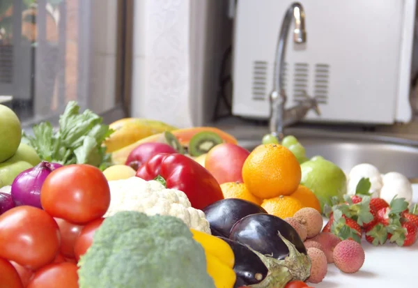 Vegetables and fruits — Stock Photo, Image