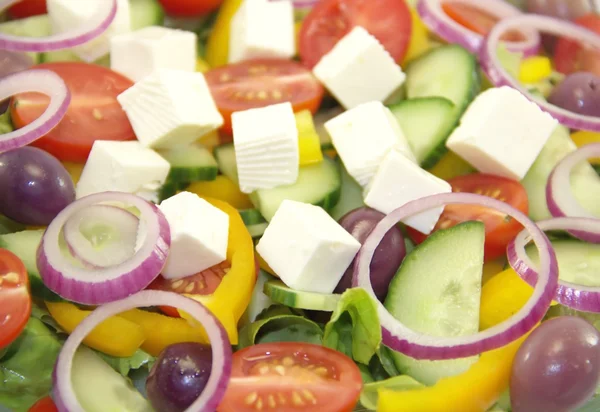 Здоровый витаминный салат в качестве фона — стоковое фото