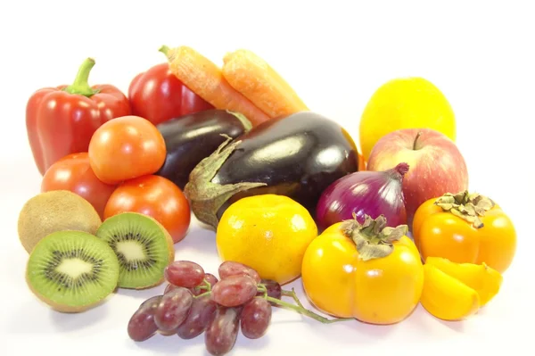 Healthy fruits and vegetables isolated on white — Stock Photo, Image