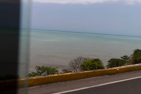 Mare Dei Caraibi Colombiani Visto Finestrino Dell Autobus — Foto Stock