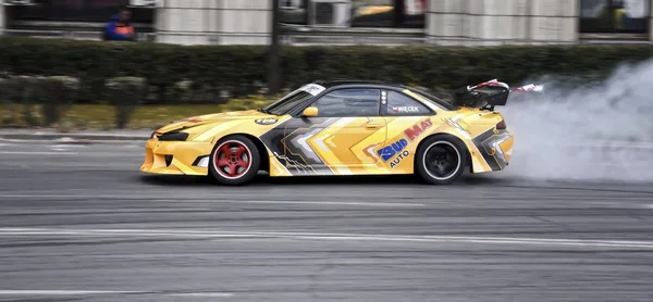 Drifting car at the Grand Prix of Romania — Stock Photo, Image