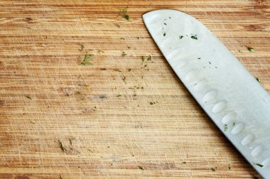 ussed bıçak rustik mutfak masasında