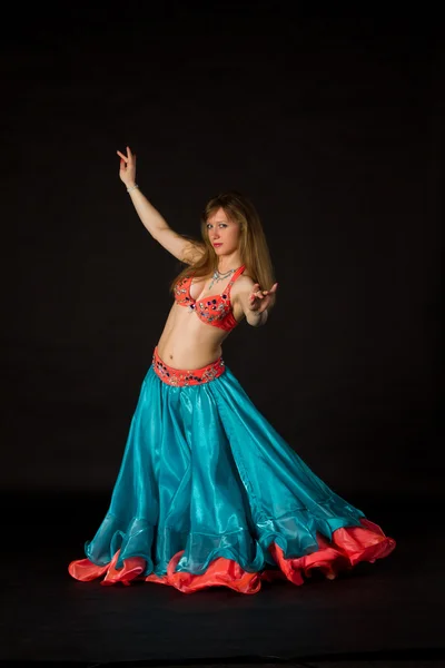 Belly dancer — Stock Photo, Image