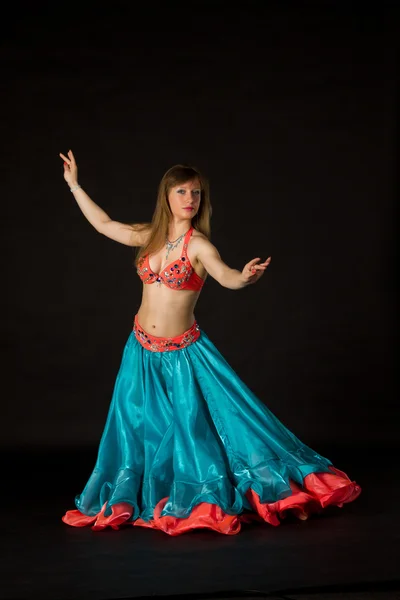 Belly dancer — Stock Photo, Image