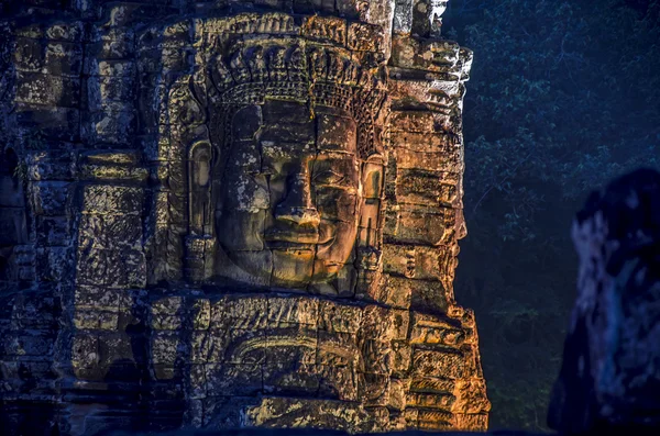 Bayon sten ansikten — Stockfoto