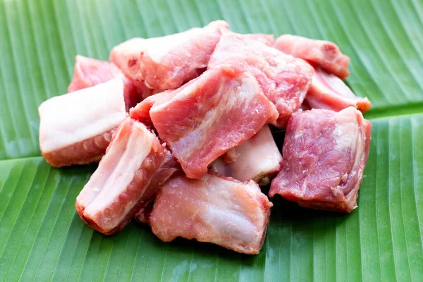 Raw Pork Ribs Banana Leaf — Stock Photo, Image