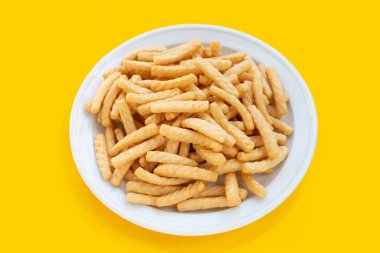 Karides krakeri çubukları. Karidesli çıtır pirinç.