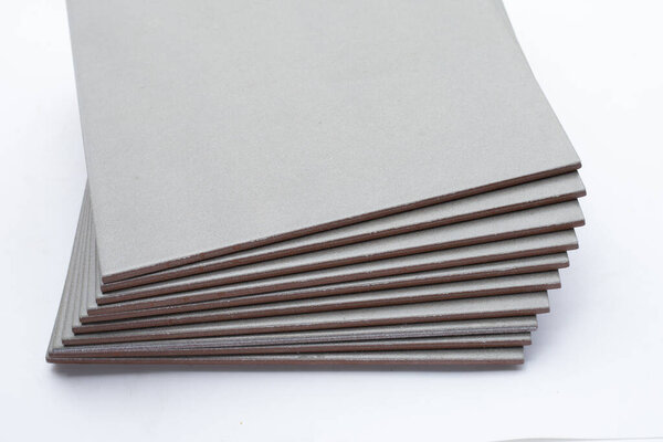 Плитка на белом фоне