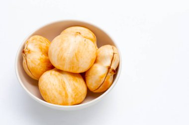 Beyaz arka planda beyaz kasede Toddy Palm.