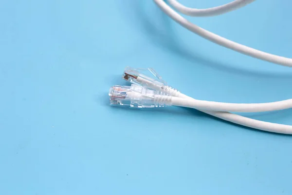 Lan Netzwerkverbindung Ethernet Kabel Auf Blauem Hintergrund — Stockfoto