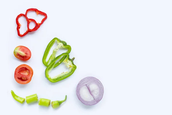 Διάφορα Φρέσκα Λαχανικά Και Βότανα Λευκό Φόντο Έννοια Υγιεινής Διατροφής — Φωτογραφία Αρχείου