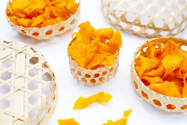 흰색 바탕에 달콤한 감자 칩.