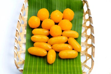 Geleneksel Tayland tatlıları. 