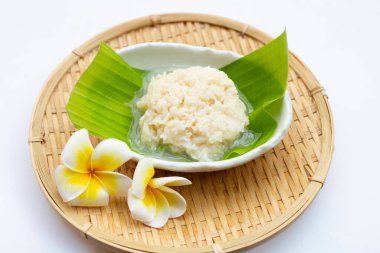 Tayland tatlısı mayalanmış yapışkan pirinç