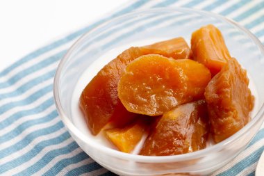 Hindistan cevizi sütlü tatlı patates