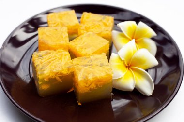 Tatlı yumurta diş ipi jölesi. Tayland tatlısı