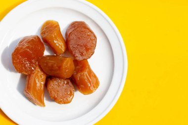 Beyaz şerbetli tatlı patates