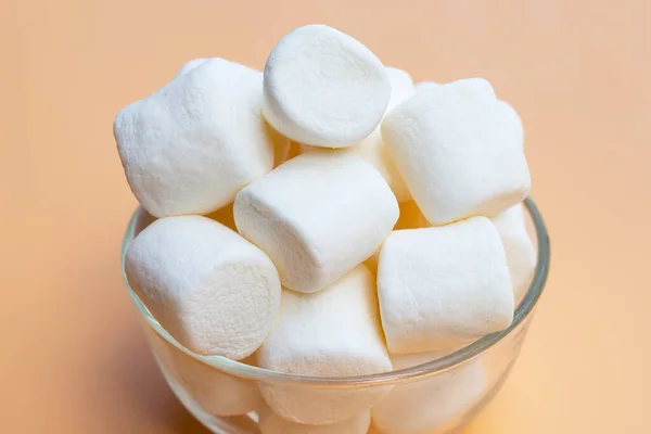 Delicioso Marshmallows Redondos Fofos Doces Brancos — Fotografia de Stock