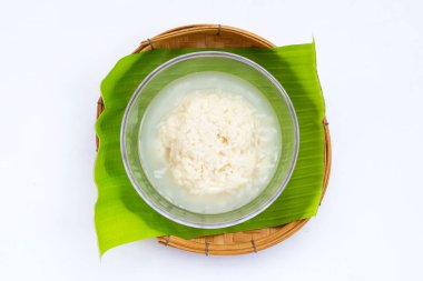 Tayland tatlısı mayalanmış yapışkan pirinç