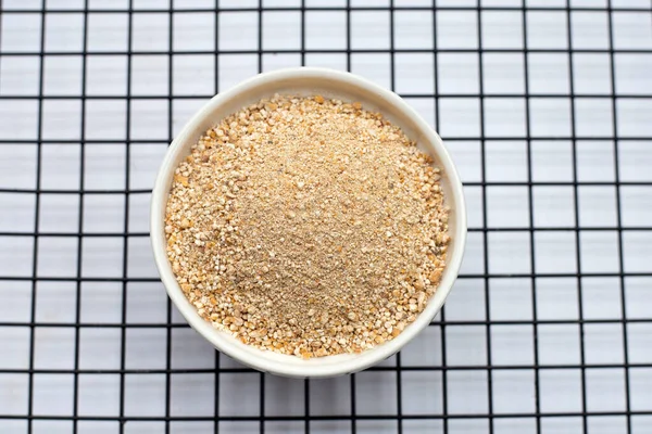 Tayland yemeği için kızarmış pirinç tozu tarifi