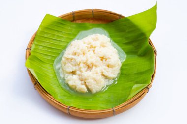 Tayland tatlısı mayalanmış yapışkan pirinç