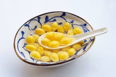 Pekmezli Ginkgo fındığı, Asya tatlısı.