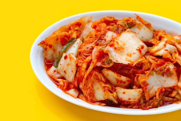 Kimchi Koreansk Rätt Med Kryddiga Fermenterade Grönsaker — Stockfoto