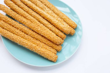 Beyaz arkaplanda Ekmek Çubukları