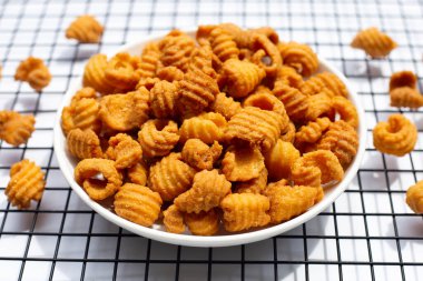 Klong Klang Krob, Tayland Çıtır Karamelli