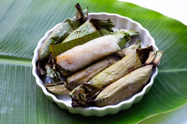 Grilled Sticky Rice Banana Leaves Banana Filling — 图库照片
