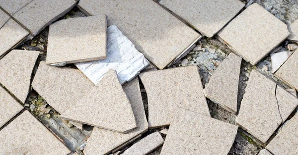 Cracked Brown Tiles Cement Floor — Stock Photo, Image