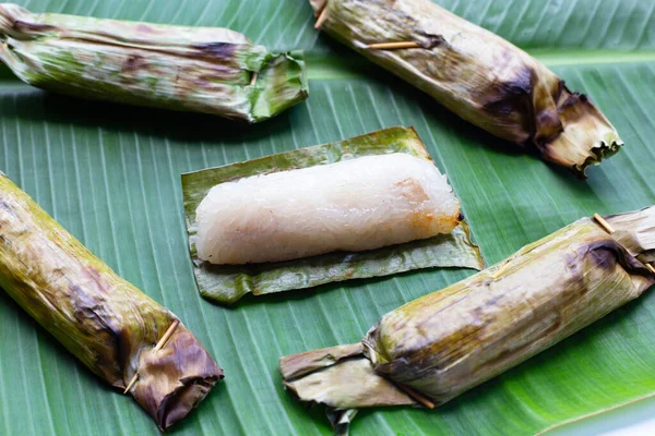 Grilled Sticky Rice Banana Leaves Banana Filling — 图库照片