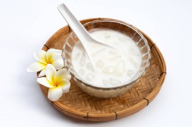 Hindistan cevizi sütlü Tayland gnocchi 'si