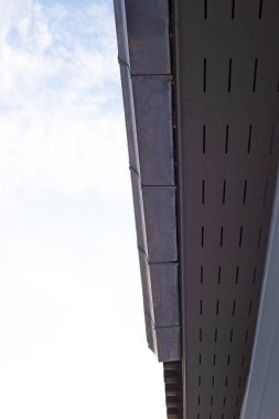 House rain gutter, Pipeline sysem.