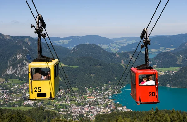 Kabelbaan in Alpen — Stockfoto