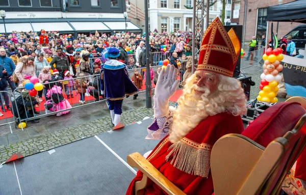 Enschede Niederlande November 2021 Der Holländische Weihnachtsmann Namens Sinterklaas Kommt — Stockfoto