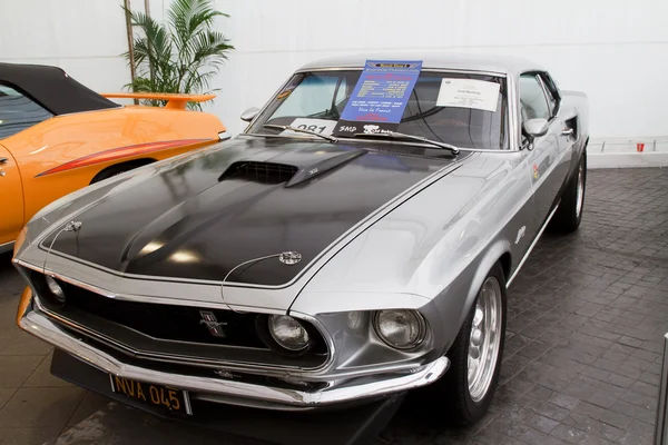 Ford Mustang 1969 Ano, carros antigos — Fotografia de Stock